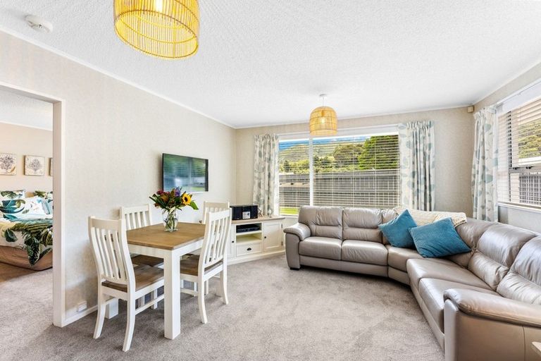 Photo of property in 144a Rata Street, Naenae, Lower Hutt, 5011