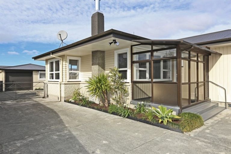 Photo of property in 87 Bill Hercock Street, Pirimai, Napier, 4112
