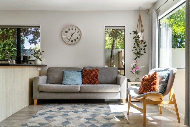 Photo of property in Casa Bella, 1/427 Albany Highway, Albany, Auckland, 0632