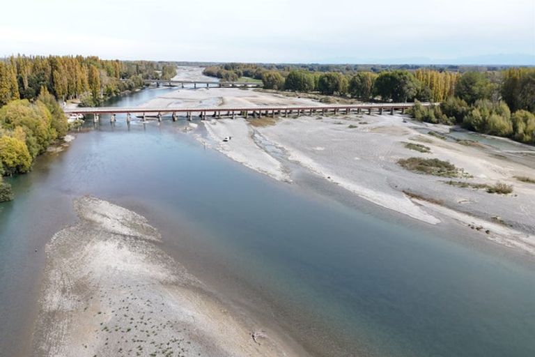 Photo of property in 97 Kainga Road, Kainga, Christchurch, 8083