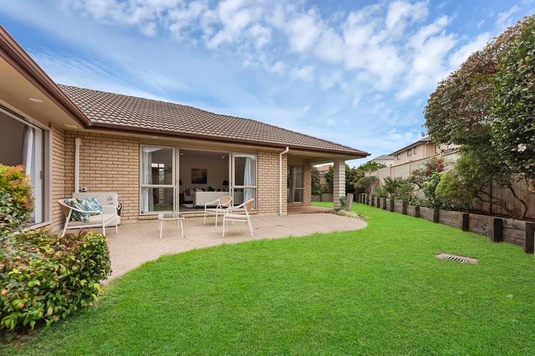 Photo of property in 125 Wayne Francis Drive, Flat Bush, Auckland, 2016