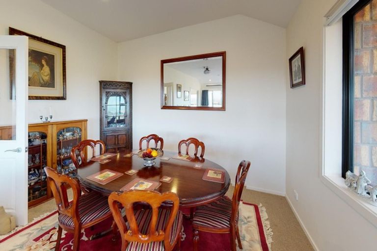 Photo of property in 25 Cracroft Drive, Putiki, Whanganui, 4500