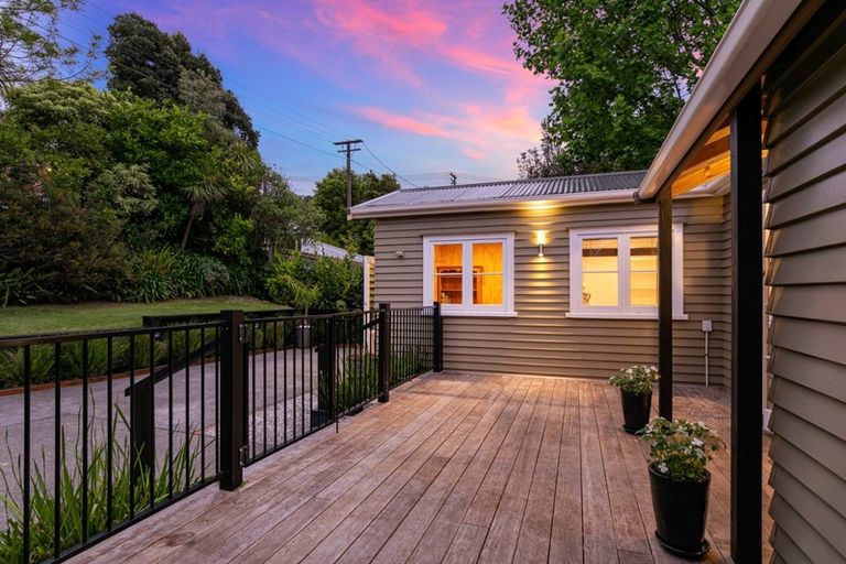 Photo of property in 7 Tipau Street, Torbay, Auckland, 0630