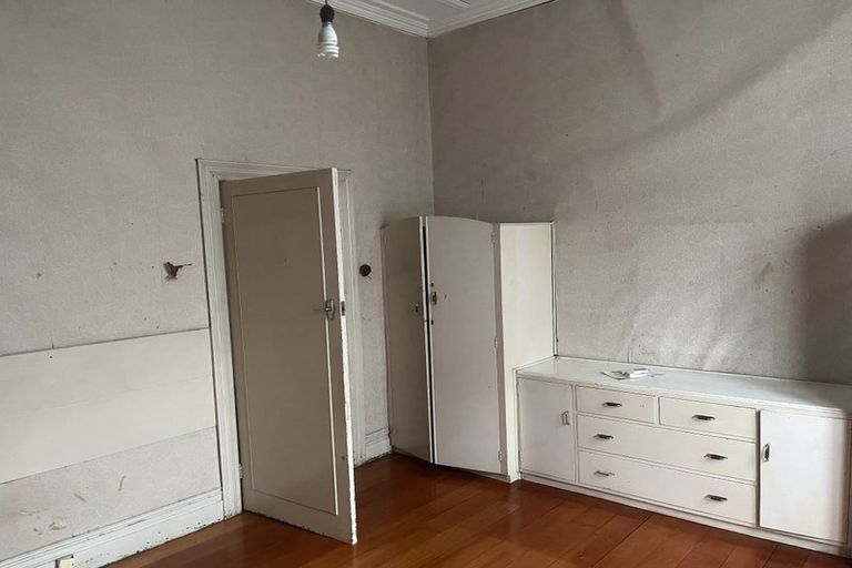 Photo of property in 39 Kamo Road, Regent, Whangarei, 0112