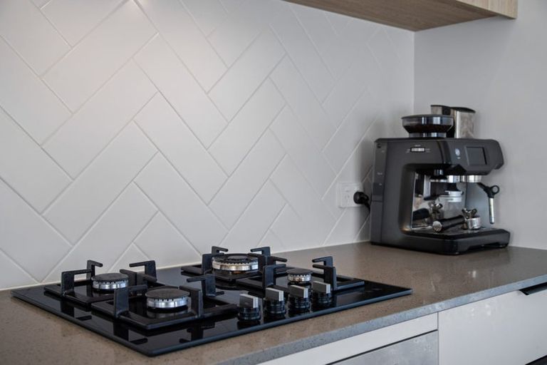 Photo of property in 8 Karaipiture Road, Karaka, 2124