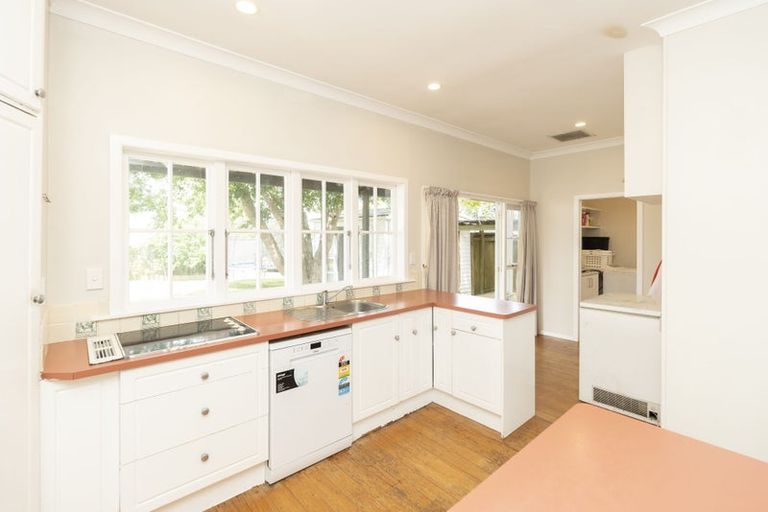 Photo of property in 3 Darley Street, Maeroa, Hamilton, 3200