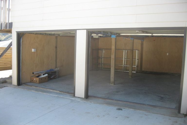 Photo of property in 87b Frobisher Street, Island Bay, Wellington, 6023