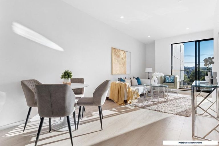 Photo of property in 6/18 Hetherington Road, Ranui, Auckland, 0612