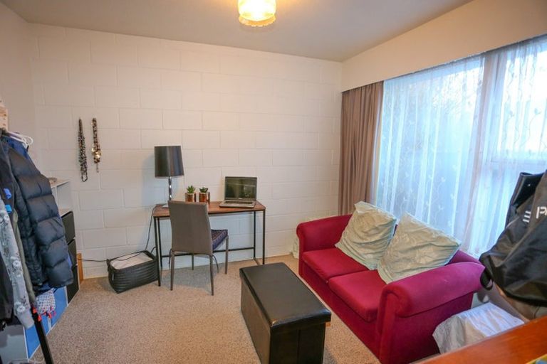 Photo of property in 1/3 Glenside Avenue, Ilam, Christchurch, 8041