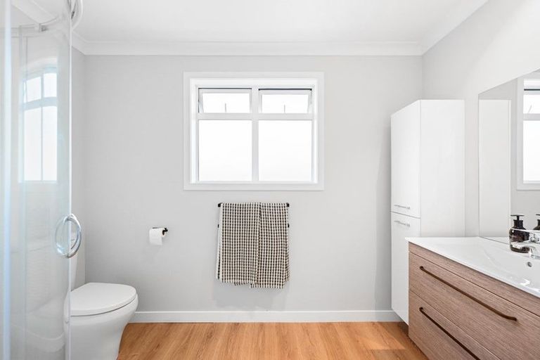 Photo of property in 52a Tuhikaramea Road, Dinsdale, Hamilton, 3204