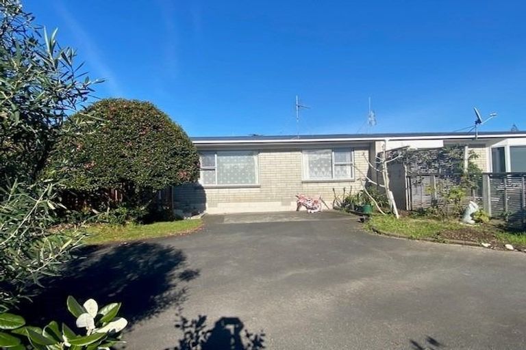 Photo of property in 145 Vale Street, Otumoetai, Tauranga, 3110