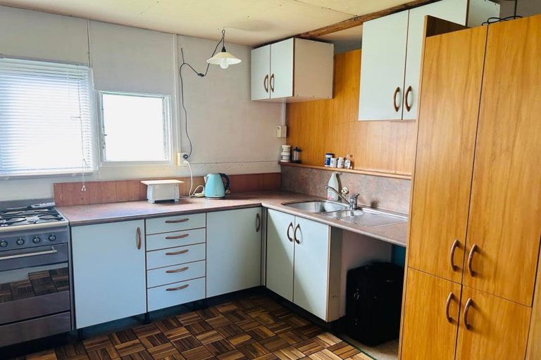 Photo of property in 5 Meta Street, Takapau, 4203