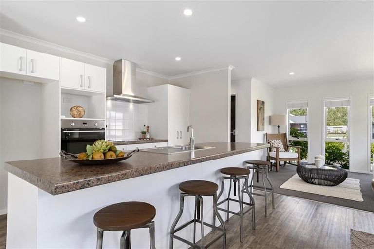 Photo of property in 263 Lakes Boulevard, Pyes Pa, Tauranga, 3112