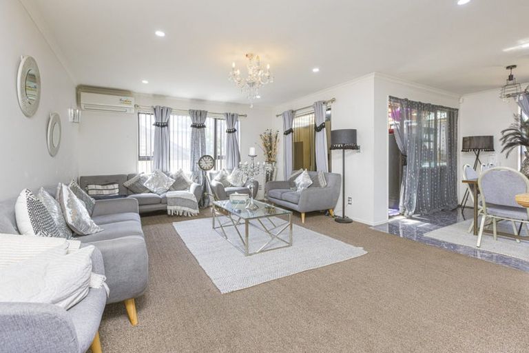 Photo of property in 5b Misty Place, Papatoetoe, Auckland, 2025