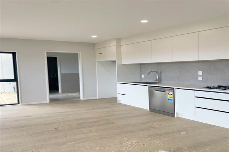 Photo of property in 24 Kiritau Road, Karaka, 2578