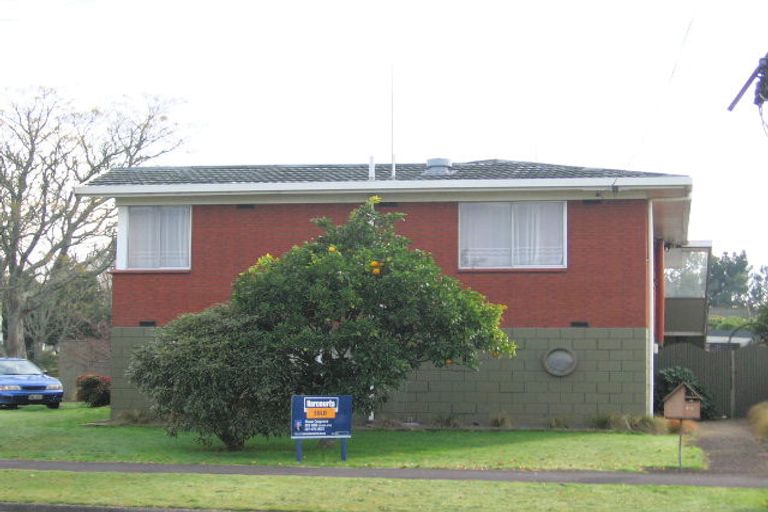 Photo of property in 204 Sandwich Road, St Andrews, Hamilton, 3200