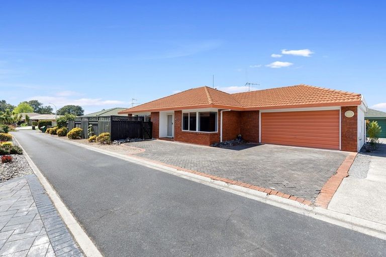 Photo of property in 28a Laburnum Glen, Mount Maunganui, 3116