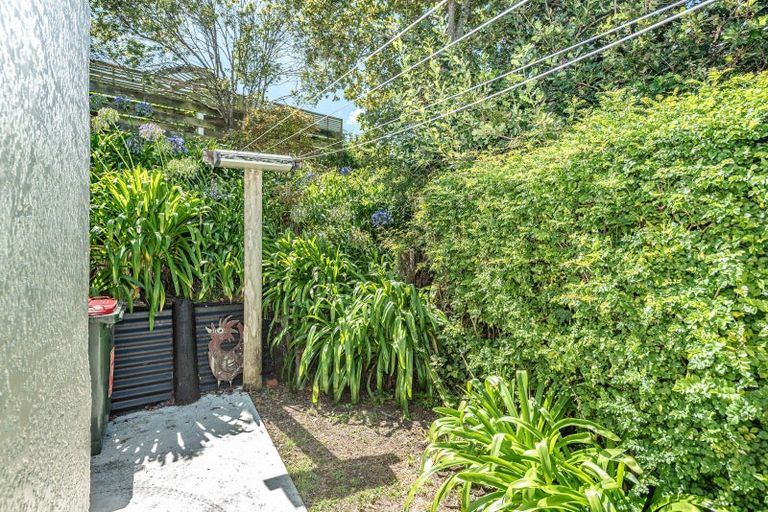 Photo of property in 4 Bristow Street, Saint Johns Hill, Whanganui, 4501
