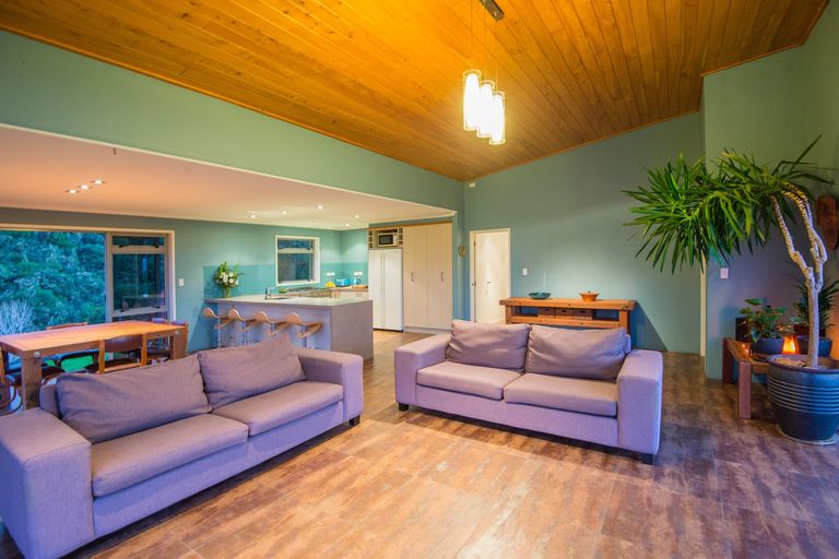 Photo of property in 346 Kirikopuni Road, Parakao, Whangarei, 0172