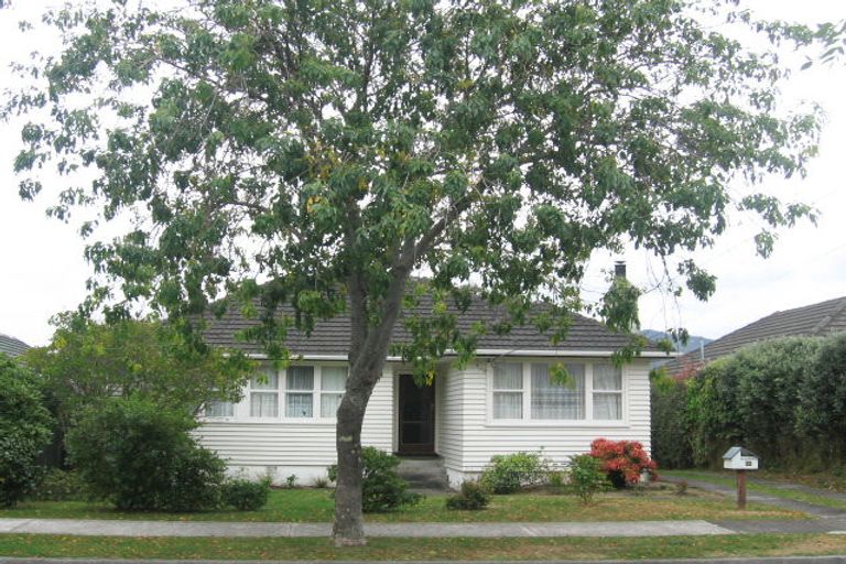 Photo of property in 33 Clyma Street, Elderslea, Upper Hutt, 5018