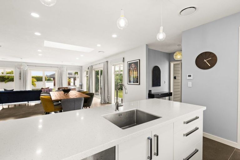 Photo of property in 30 Meissner Road, Havelock North, 4130