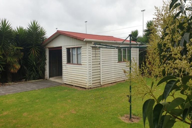 Photo of property in 104 Gloucester Road, Manurewa, Auckland, 2102
