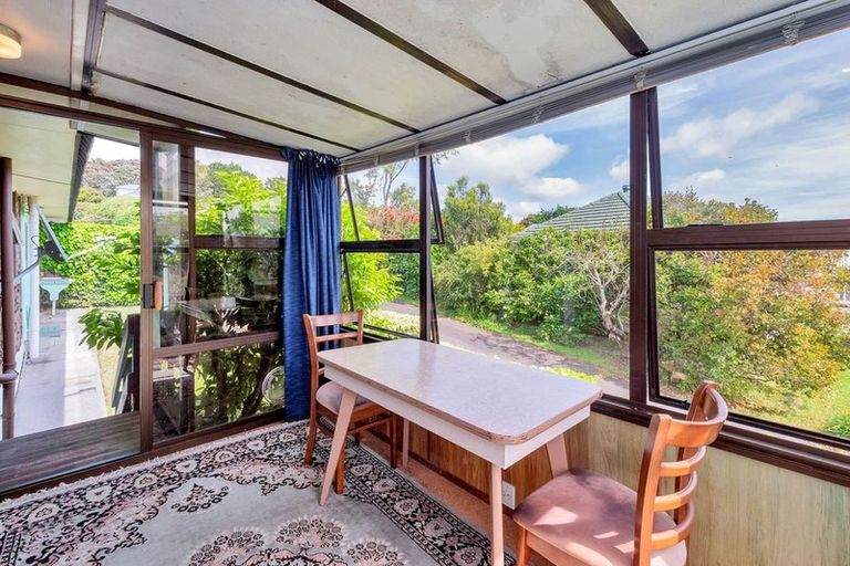 Photo of property in 1/27 Aotearoa Terrace, Murrays Bay, Auckland, 0630