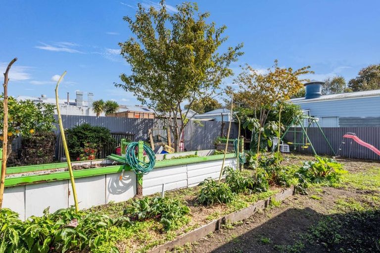 Photo of property in 17 Spier Street, Aramoho, Whanganui, 4500