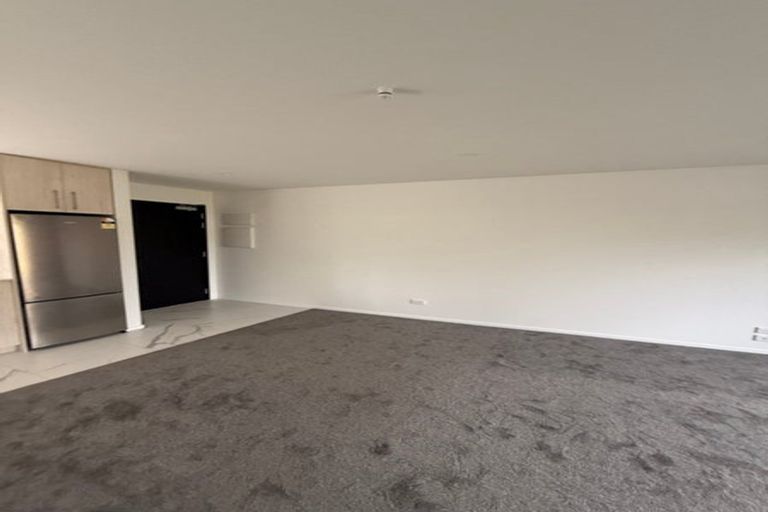 Photo of property in 2/5 Shearer Avenue, Papanui, Christchurch, 8052