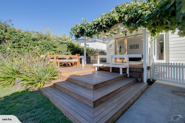 Photo of property in 7 Shamrock Street, Napier South, Napier, 4110