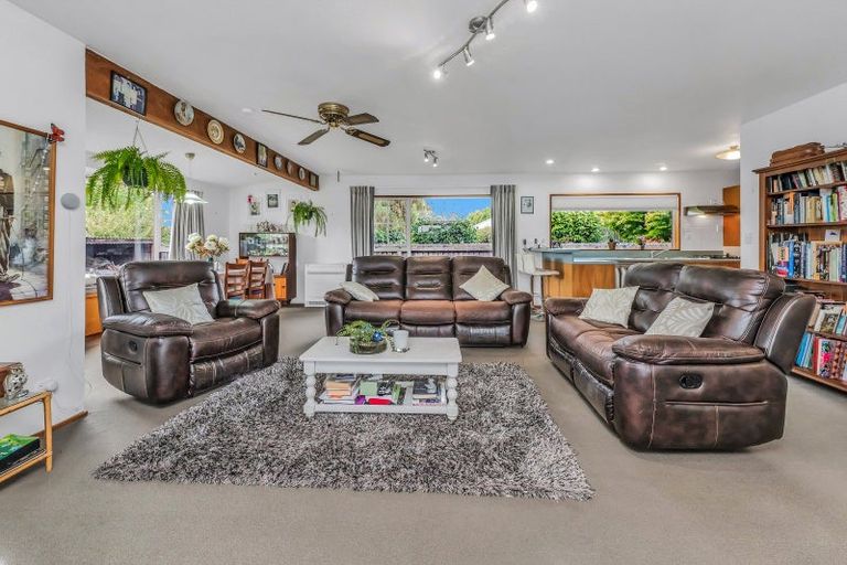 Photo of property in 16 Mountain View Place, Leeston, 7632