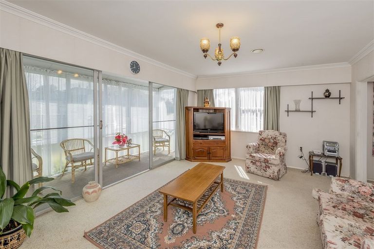 Photo of property in 20 Burn Street, Levin, 5510