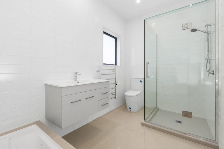 Photo of property in 183 Spur Road, Stillwater, Silverdale, 0993