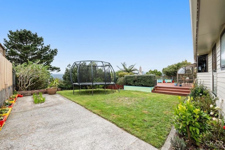 Photo of property in 24 Mossburn Grove, Kelson, Lower Hutt, 5010