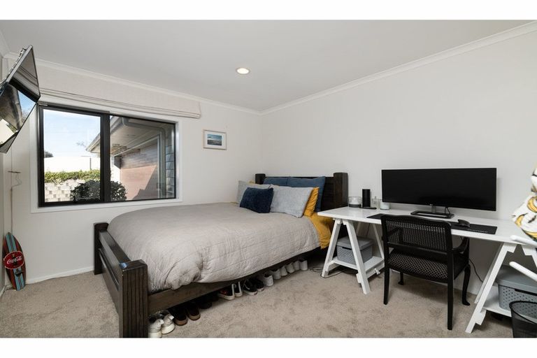 Photo of property in 187 Cambridge Road, Bethlehem, Tauranga, 3110
