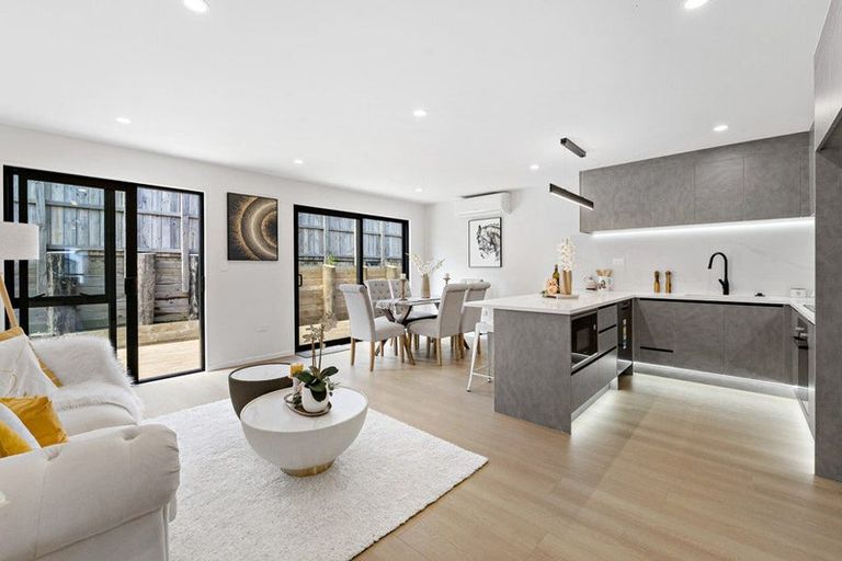 Photo of property in 59 Joseph Street, Flat Bush, Auckland, 2019