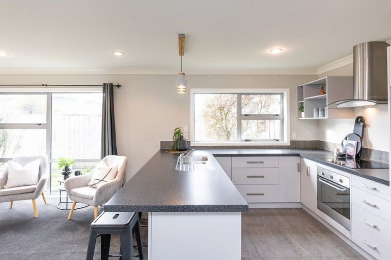 Photo of property in 15 Millbrook Place, Ashhurst, 4810