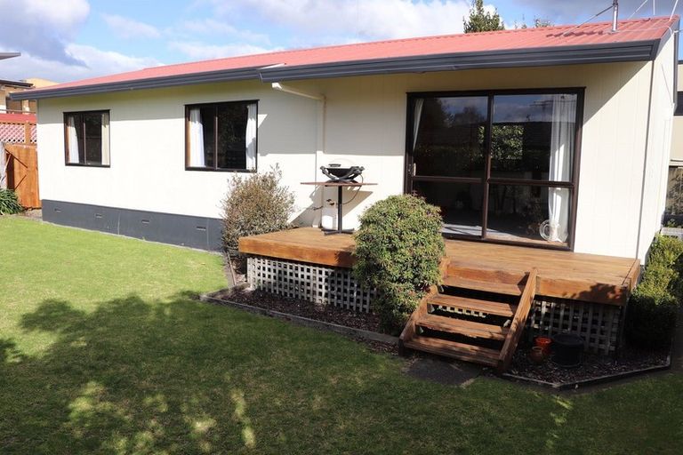 Photo of property in 90a Edgecumbe Road, Tauranga, 3110