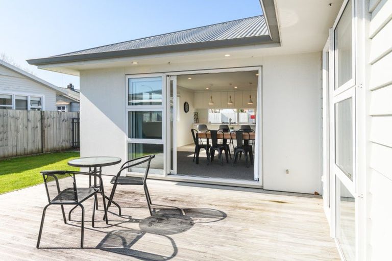 Photo of property in 98 Ferguson Street, West End, Palmerston North, 4412