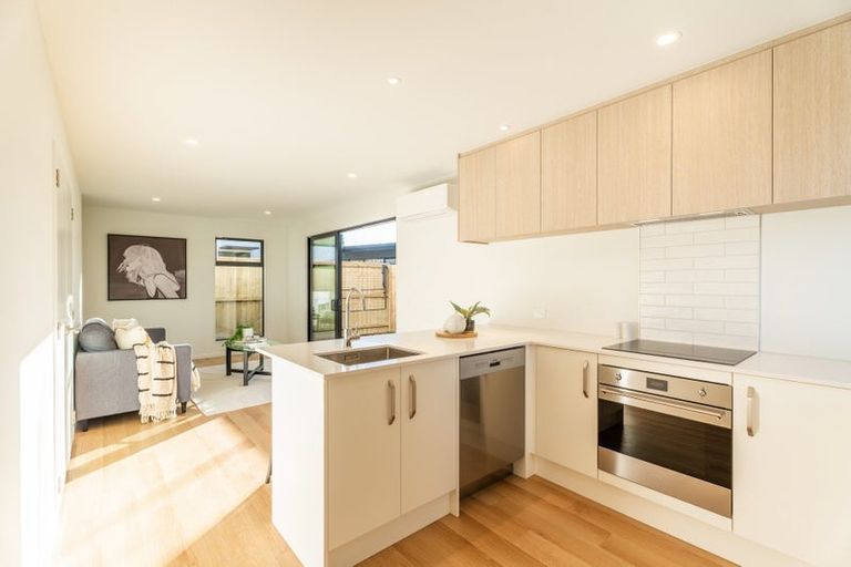 Photo of property in 2/27 Vogel Street, Richmond, Christchurch, 8013