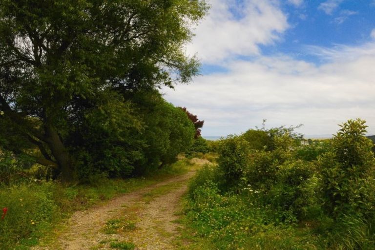 Photo of property in 2 Maude Street, South Hill, Oamaru, 9400