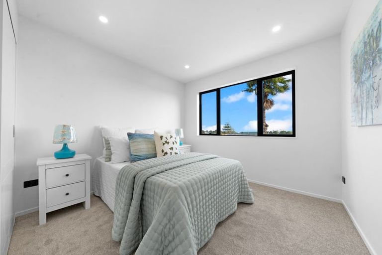 Photo of property in 3 Ewbank Place, Manurewa, Auckland, 2102