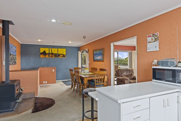 Photo of property in 8a Walmer Grove, Bell Block, New Plymouth, 4312