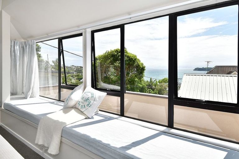 Photo of property in 7 Melandra Road, Stanmore Bay, Whangaparaoa, 0932