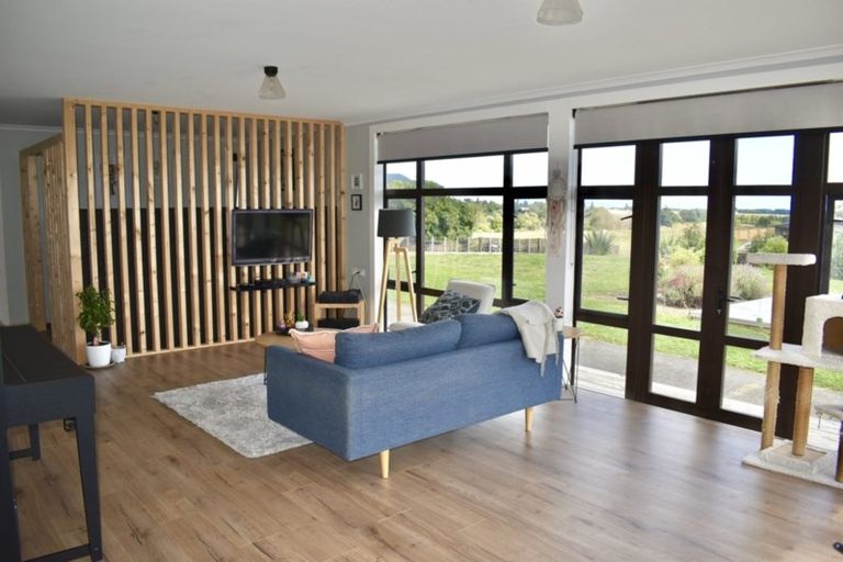 Photo of property in 42 Tame Porati Street, Manakau, Levin, 5573