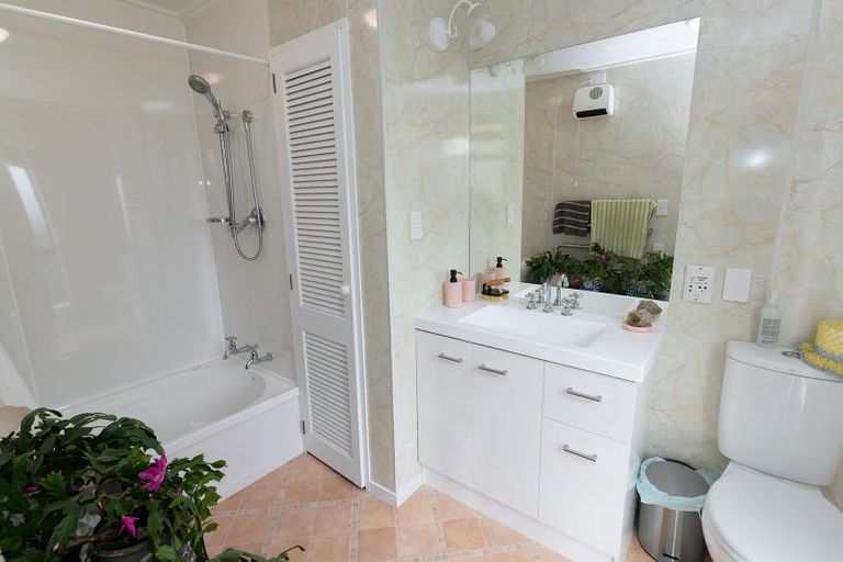 Photo of property in 52 Kauri Street, Ravensbourne, Dunedin, 9022