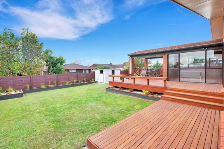 Photo of property in 43 Lakeside Drive, Pahurehure, Papakura, 2113