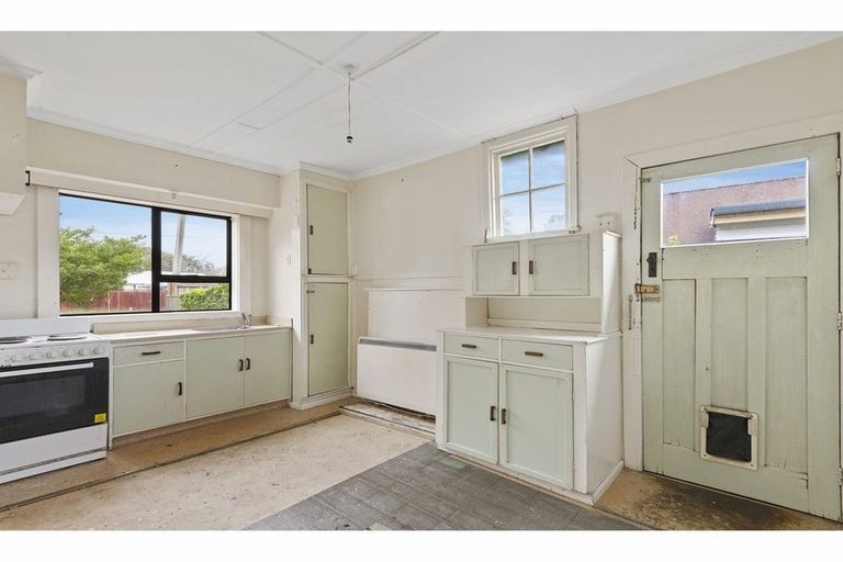 Photo of property in 37 Flemington Avenue, North New Brighton, Christchurch, 8083