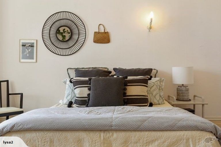 Photo of property in 31 Anne Street, Devonport, Auckland, 0624