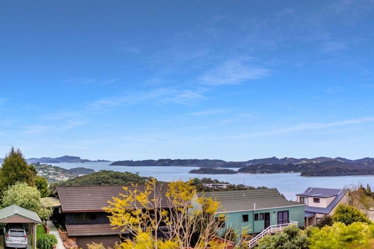 Photo of property in 90 Te Haumi Drive, Paihia, 0200